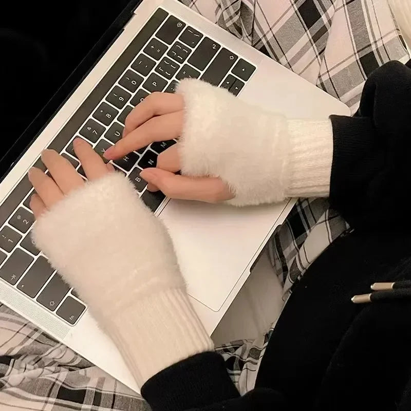 Mink Fleece Fingerless Gloves: Soft, Warm & Luxurious